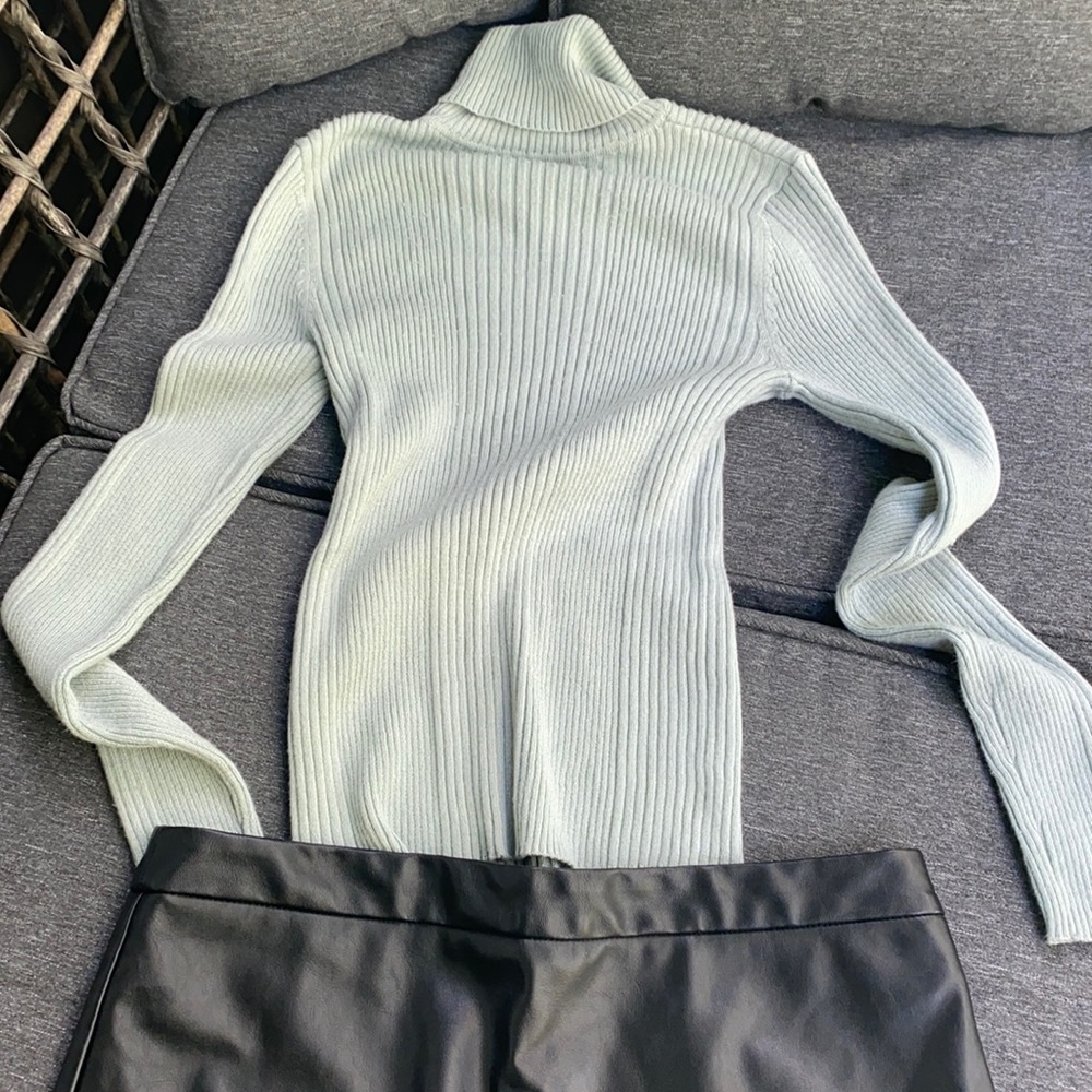 Cute soft turtleneck